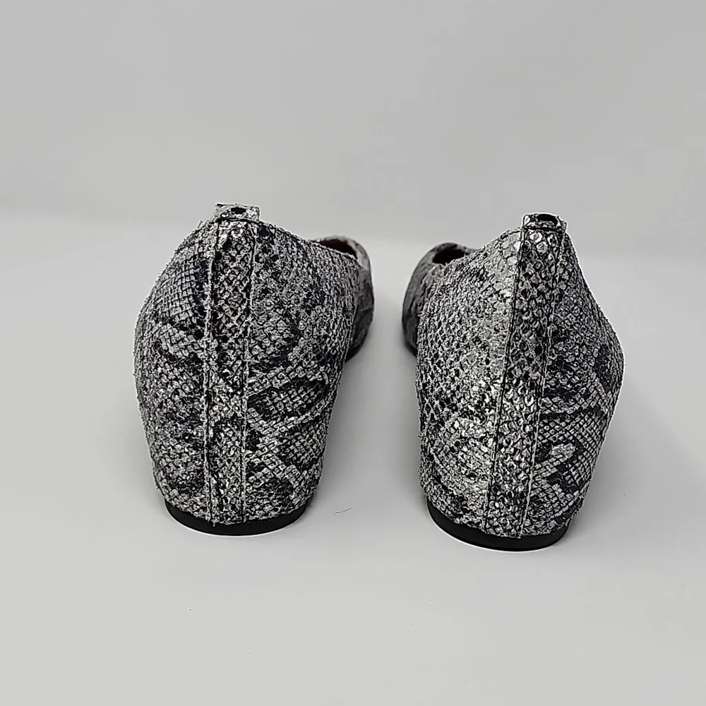Gentle Souls Embossed Snake Print Leather Priscille Pumps Size 9
